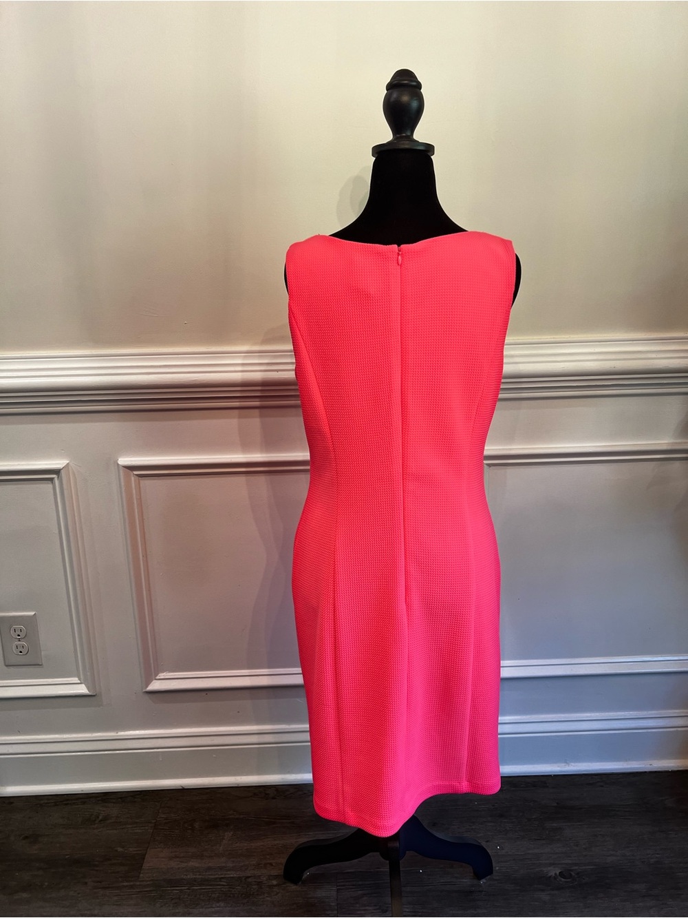 Vince Camuto Hot Pink V-Neck Embellished Shift Dress - Picture 5 of 5